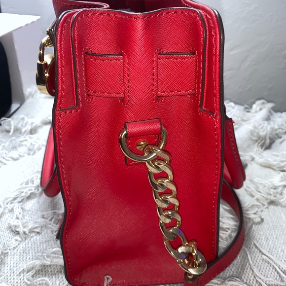 Michael kors red hand bag - Picture 2 of 5